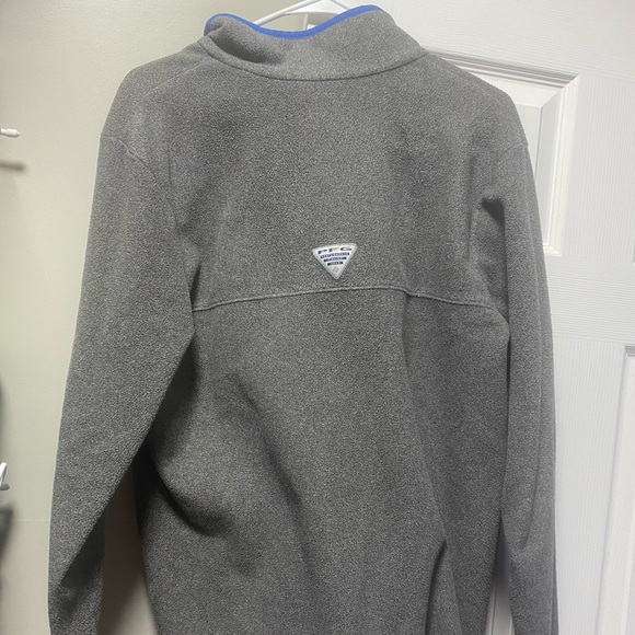 Columbia PFG Pullover - Picture 2 of 4